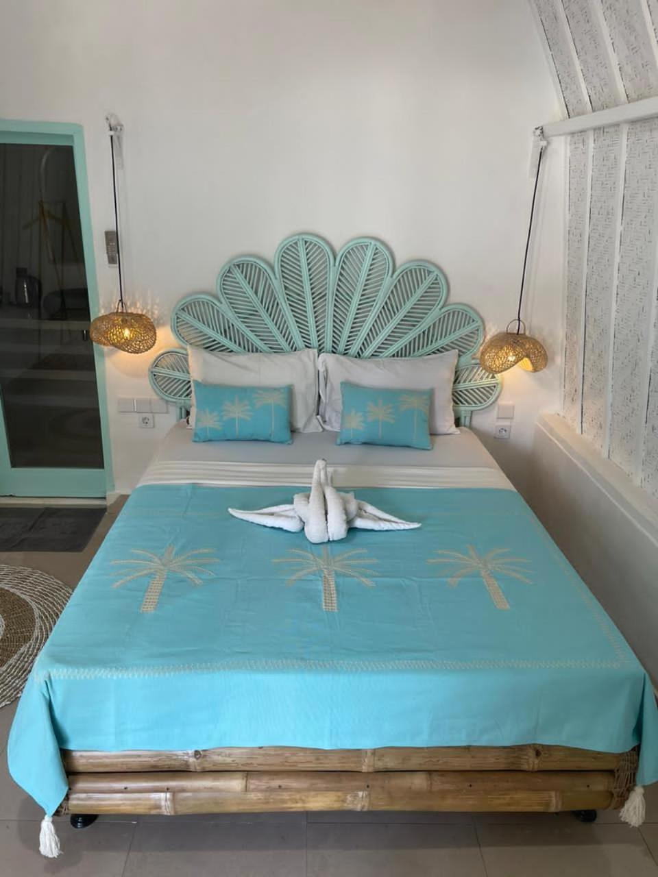USHA HOTEL&BEACH CLUB Gili Air Dış mekan fotoğraf